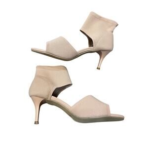 NewBella NWT/NIB Mousse Fit Stiletto Heeled Sandals Cream Sz 10